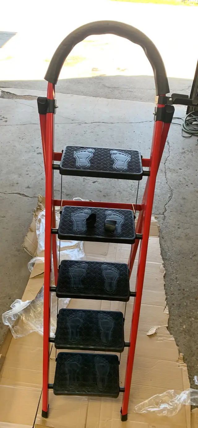 Five step ladder, lightweight, stepstool, portable, folding