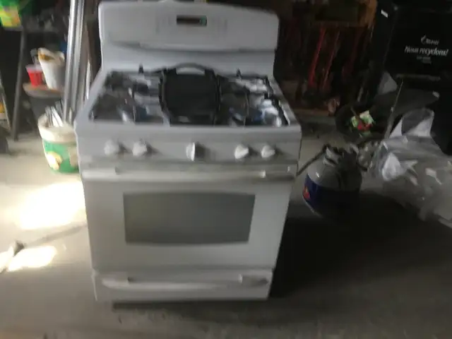 30 INCH PROPANE GAS STOVE $475 - Photo 4