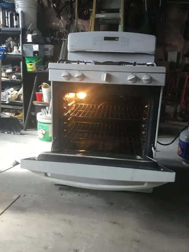 30 INCH PROPANE GAS STOVE $475 - Photo 6