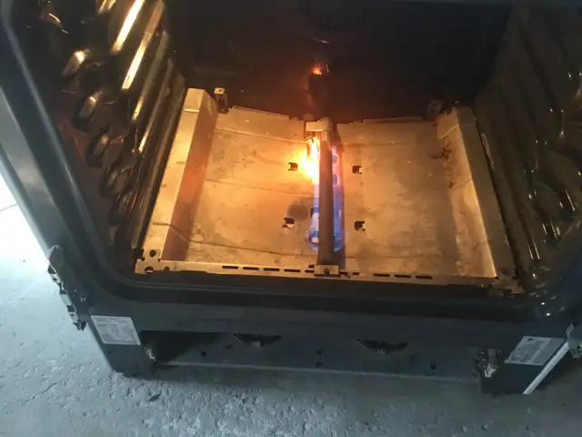 30 INCH PROPANE GAS STOVE $475 - Photo 7