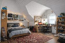 Four Bedroom Student Home in a Prime Downtown Guelph Location! - Photo 3