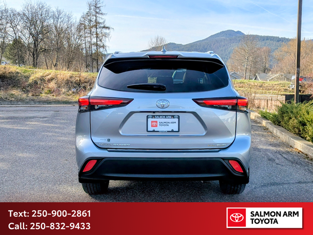 2025 Toyota Highlander XLE XLE AWD, NEW TIRES, NEAR NEW BRAKES - Photo 5