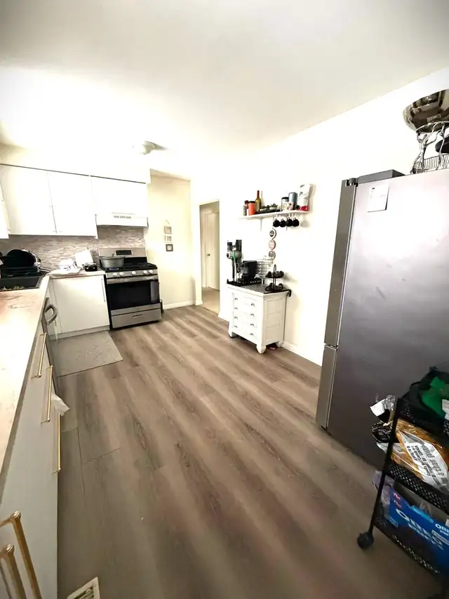 3 Bedroom Large House- Oak Ridges/Richmond Hill - Photo 9