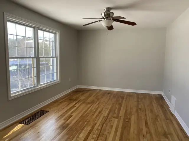 Single Family Home for rent in Central Ottawa, 100 Harrold Place - Photo 2