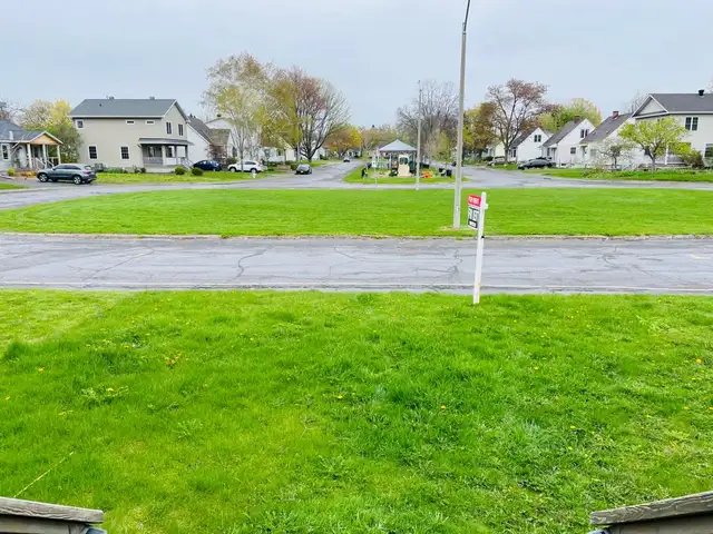 Single Family Home for rent in Central Ottawa, 100 Harrold Place - Photo 9