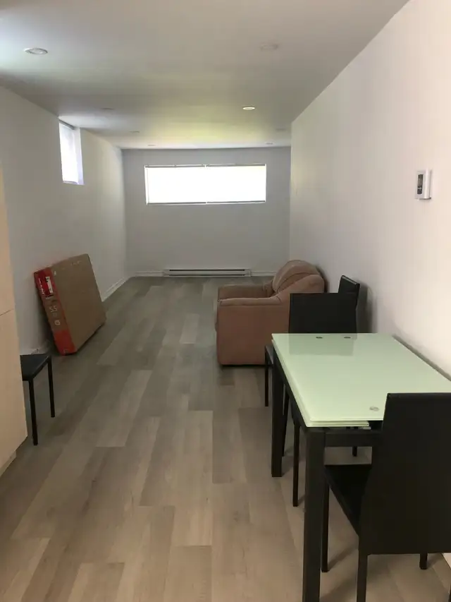 3 1/2 semi basement Ville St Laurent - Photo 2