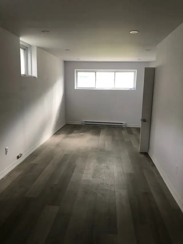 3 1/2 semi basement Ville St Laurent - Photo 4