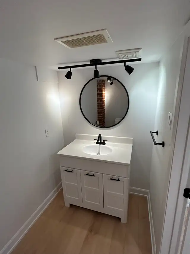 Excellent Single Family Home - Civic Hospital - Photo 9