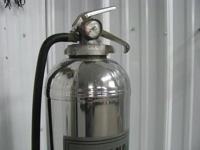 Extincteur ( Vintage ) - Photo 3