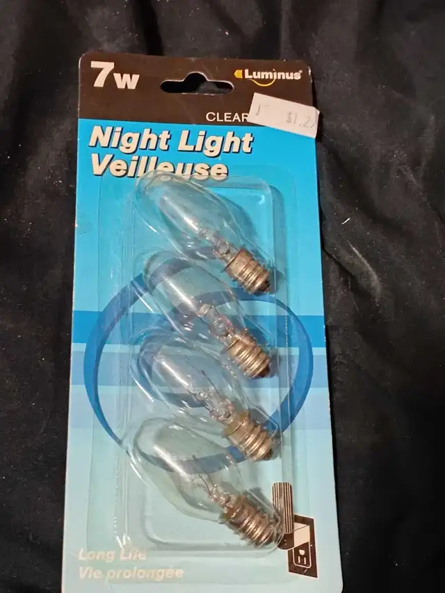 Extra. Stuff - Photo 2