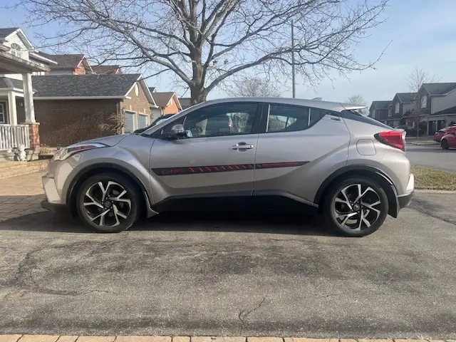 2018 Toyota C-HR XLE  4 winter tires on rims - Photo 2
