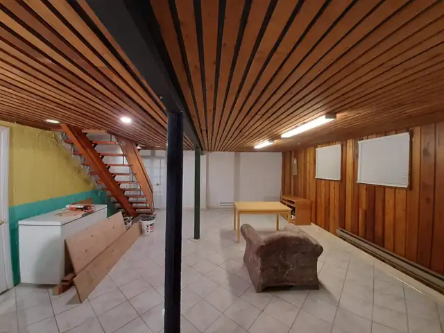 Large 9½ (5½ Basement) Plex For Rent Ville StLaurent/Ahuntsic - Photo 9