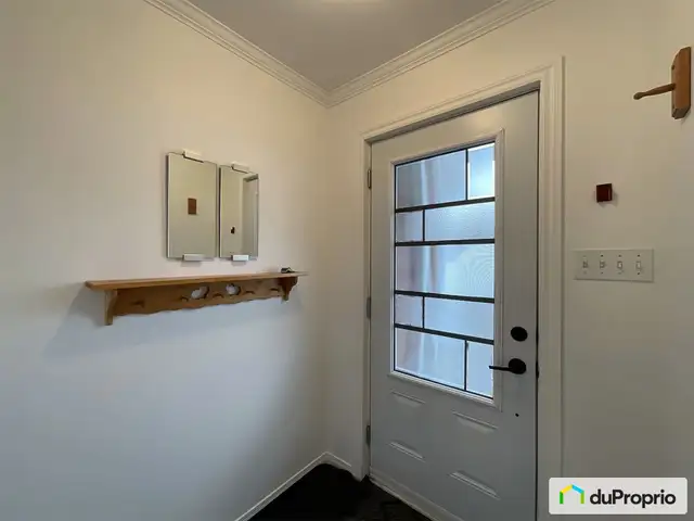 $449,999 - Townhouse for sale in St-Eustache - Photo 2