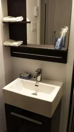 Fantastic Furnished Studio near metro Vendome for May - Photo 5