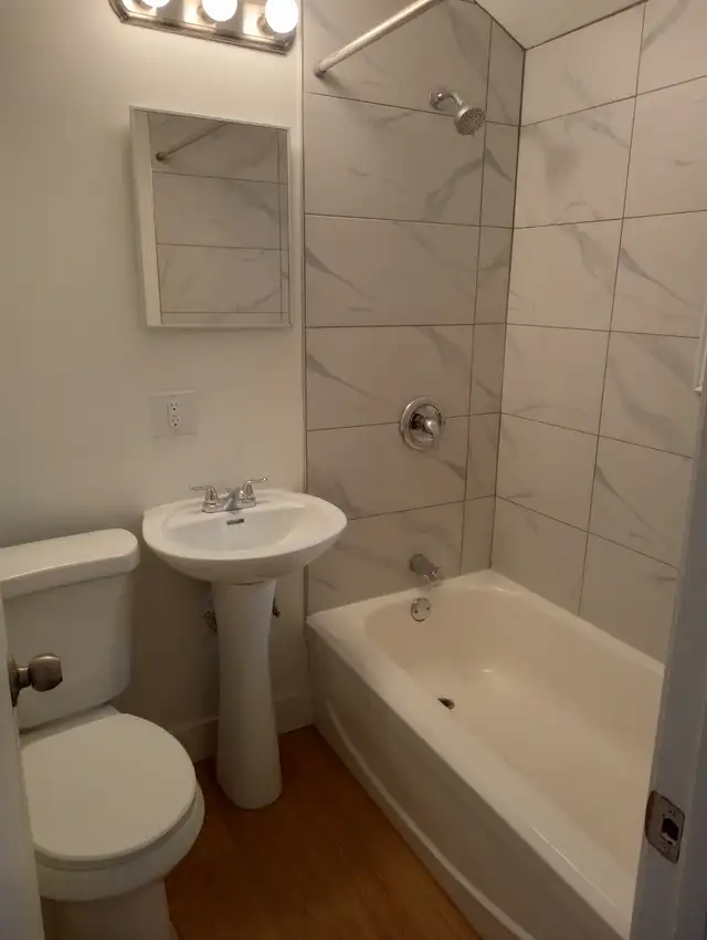 Beau 3 1/2 – Rosemont/Petite-Patrie – Fraichement rénové - Photo 5