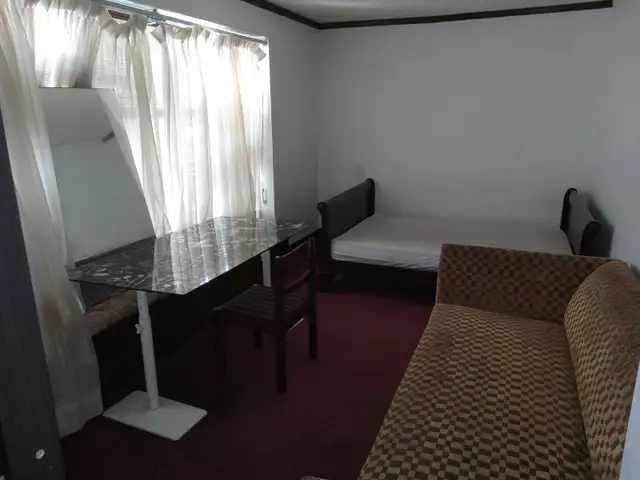 student room for rent-close to university and riverside - Photo 2