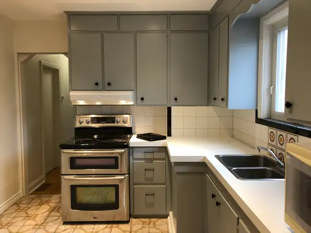 room for rent near Kennedy And Eglinton - Photo 2