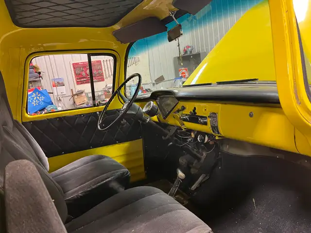 1958  Chev 3100 with 1955 front clip - Photo 2