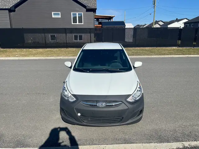 Hyundai accent 2015 à vendre