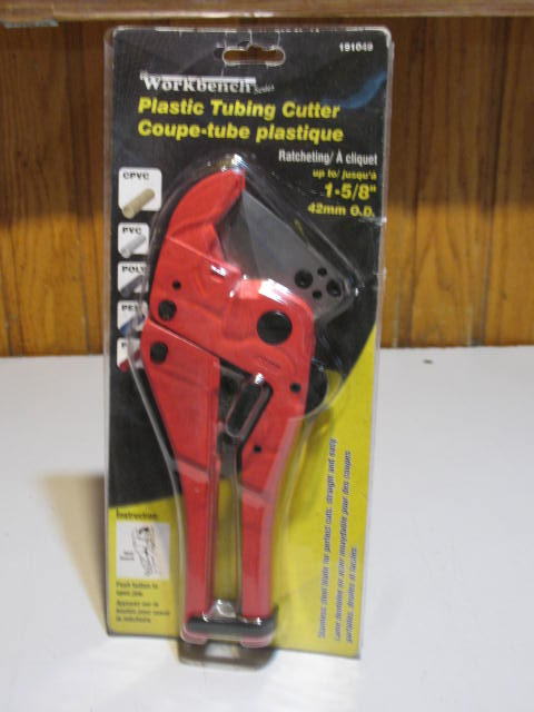 Racheting Plastic Tubing Cutter, BRAND NEW - Photo 3