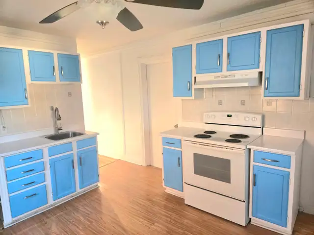 4 1/2 Parking  Hydro - Photo 7