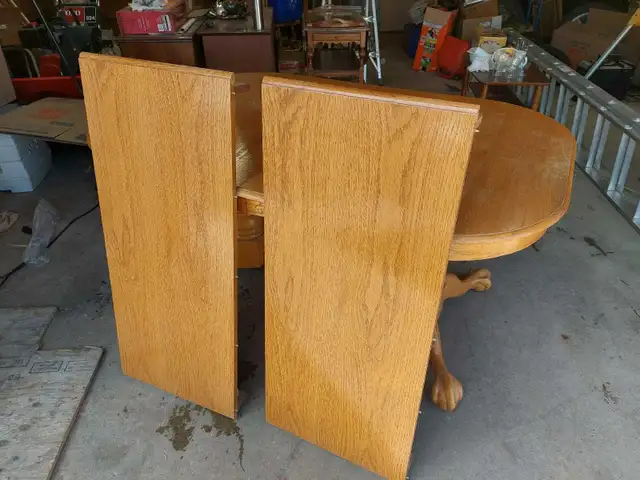 Solid Wood Dining Table & Chairs - Photo 3