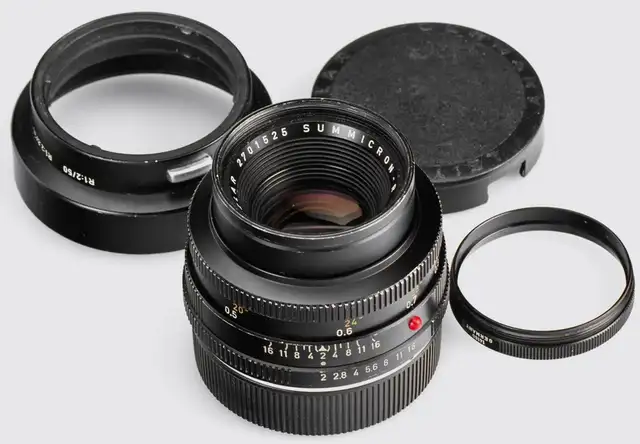 Leica Cameras   Accessories at the Camera Swap Meet - Photo 9