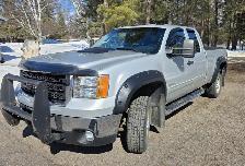 GMC 2500 HD 6.6 Duramax 6 Speed