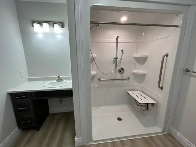 Senior Friendly Apartment - 2 Bedroom 1 Bathroom with Garage - Photo 7