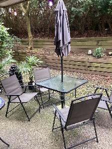Patio Table Set, 4 Chairs, Table, Umbrella & Base