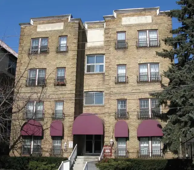 Looking to Buy Multiplex Properties in Toronto/GTA - Photo 3