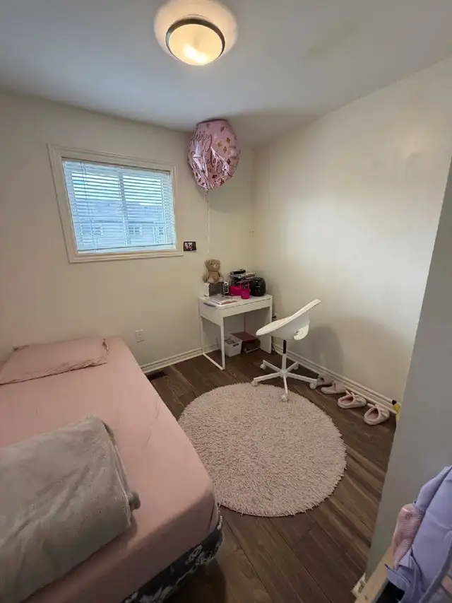 ENTIRE 3 BEDROOM HOUSE RENTAL IN BRAMPTON / Mississauga. - Photo 6