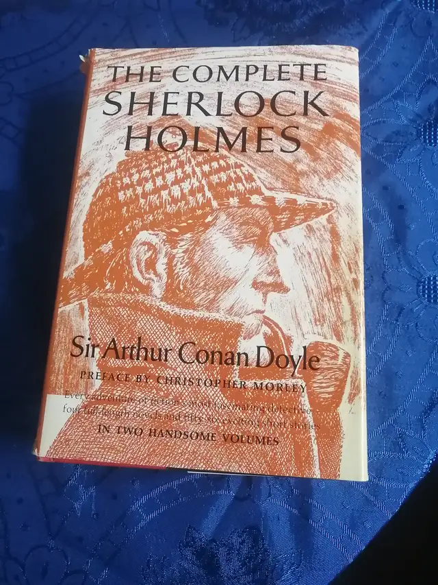 Novel's $5 each - Photo 2