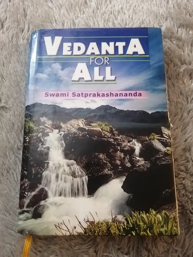 Novel's $5 each - Photo 3