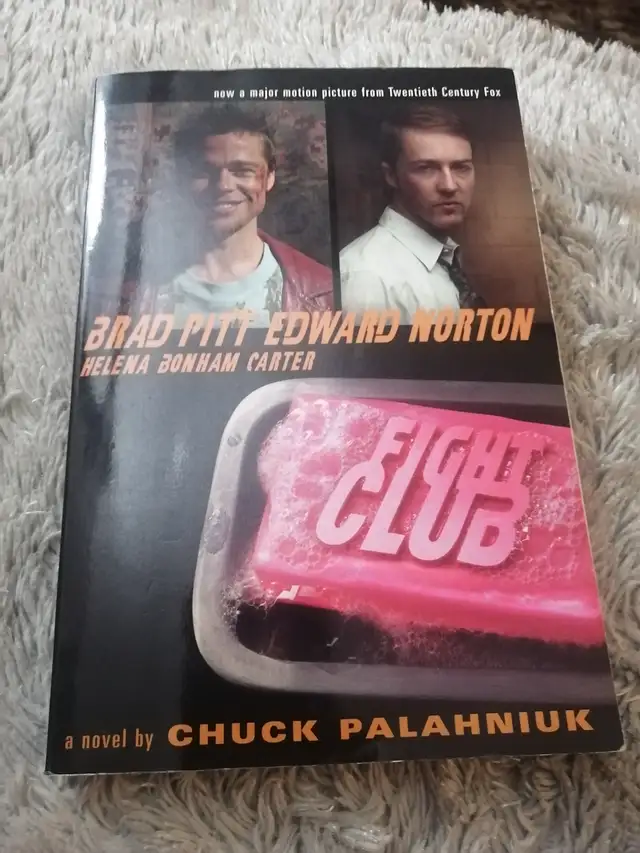 Novel's $5 each - Photo 5