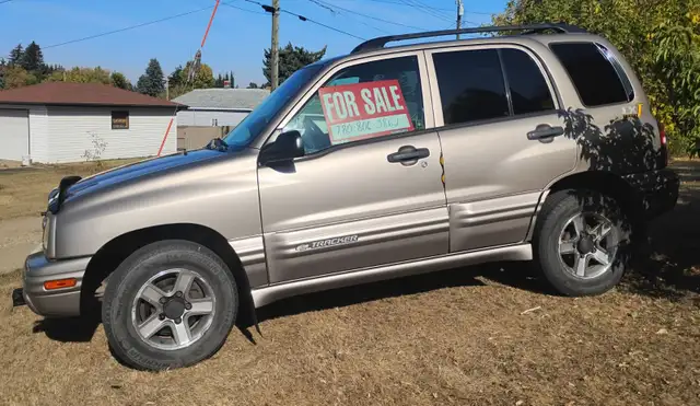 2003 Chevy Tracker 5 speed Standard 4X4 - Photo 10