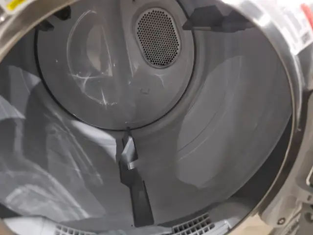 Samsung 27' Stainless Steel Front-Load Stackable Electric Dryer - Photo 3