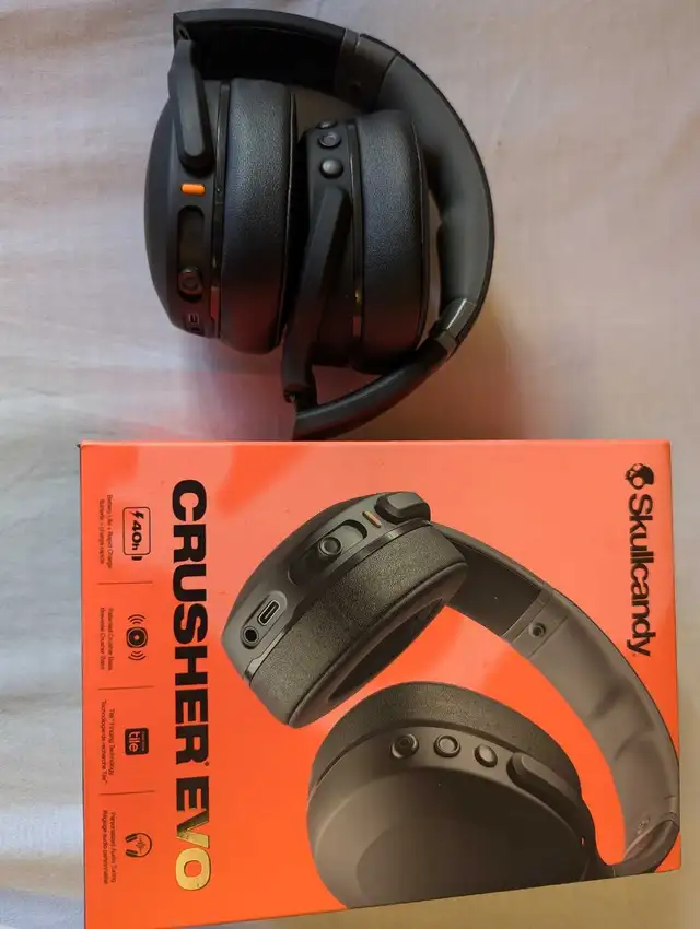 SKULLCANDY CRUSHER EVO WIRELESS HEADPHONES FOR SALE