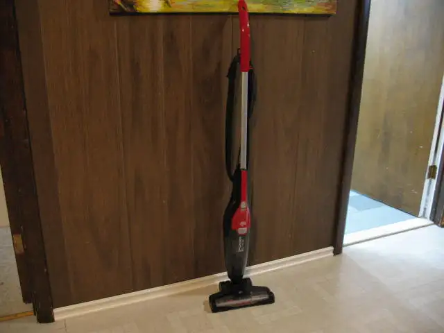 Dirt Devil 2 in 1 LITE Corded Vaccuum Cleaner - Photo 2