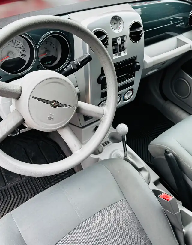 2006 PT Cruiser - Photo 2