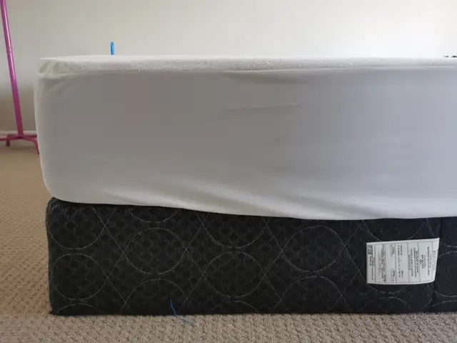 New Queen Size High Grade Mattress Bed - Photo 3