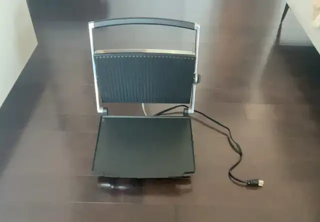 PRESSEUR POUR SANDWICK NEUF