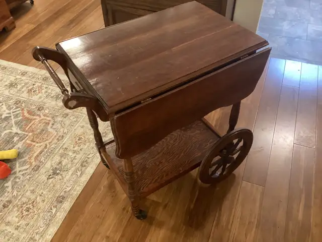 Antique Wooden Tea Wagon - Photo 2