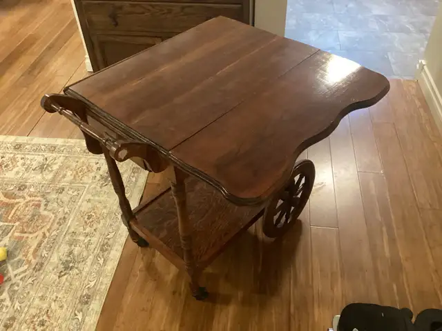 Antique Wooden Tea Wagon - Photo 4