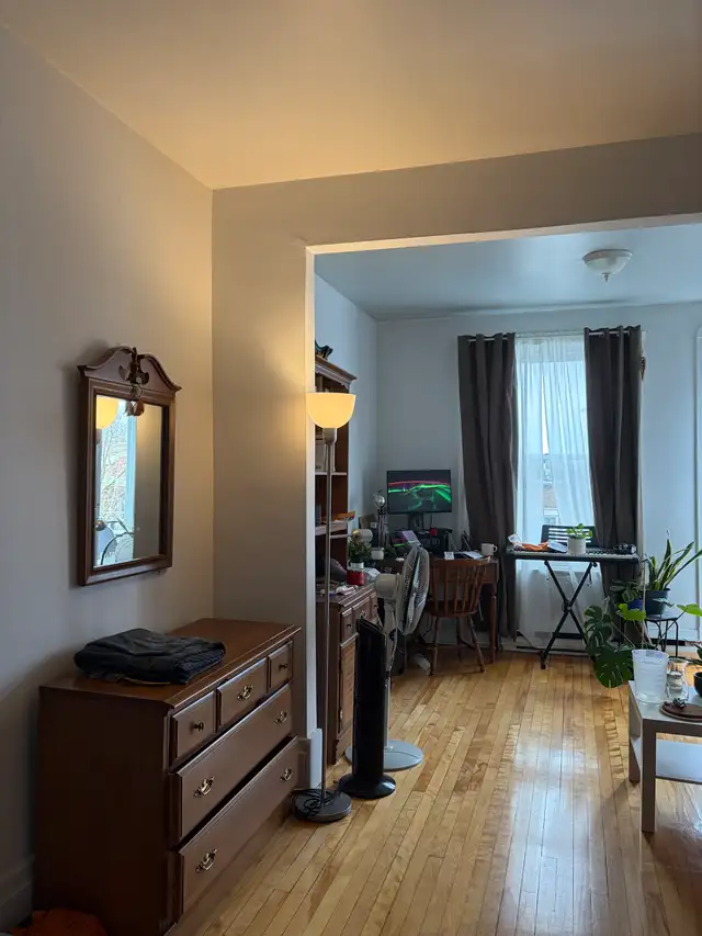 4 1/2 tout équipé à sous-louer pour un mois - Photo 3