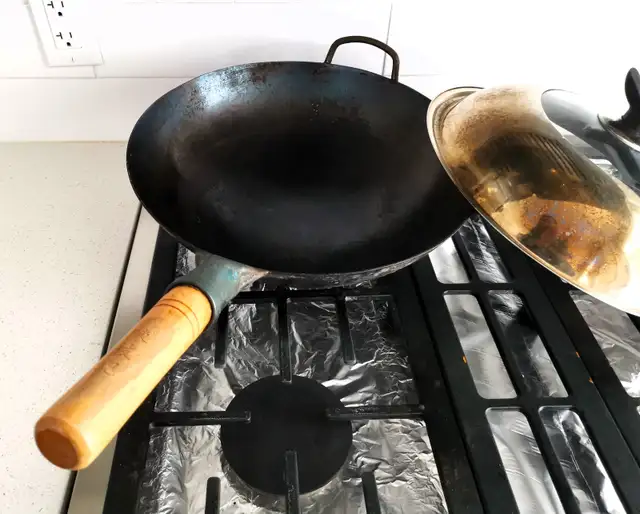 New 16" inch wok with stainless steel lid - Photo 3