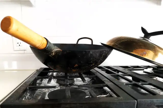 New 16" inch wok with stainless steel lid - Photo 4