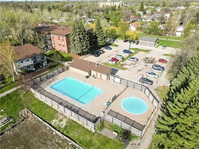 1-BEDROOM MAIN FLOOR APARTMENT | PRIVATE PATIO | RIVER HEIGHTS - Photo 9