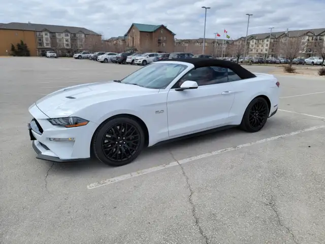 2022 Mustang GT Convertible