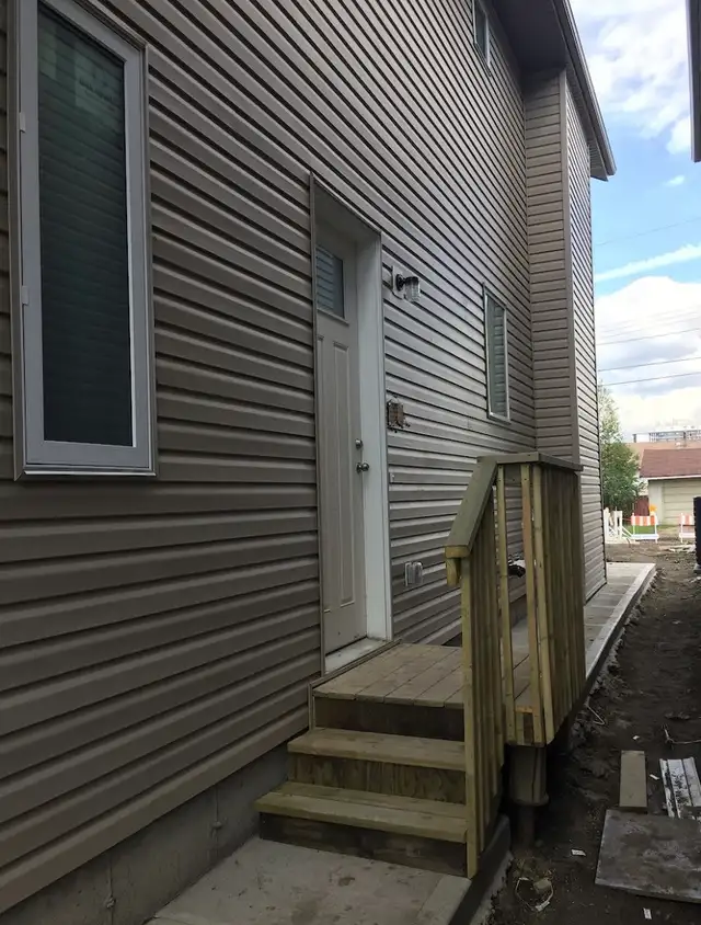 1 bedroom basement suite for rent